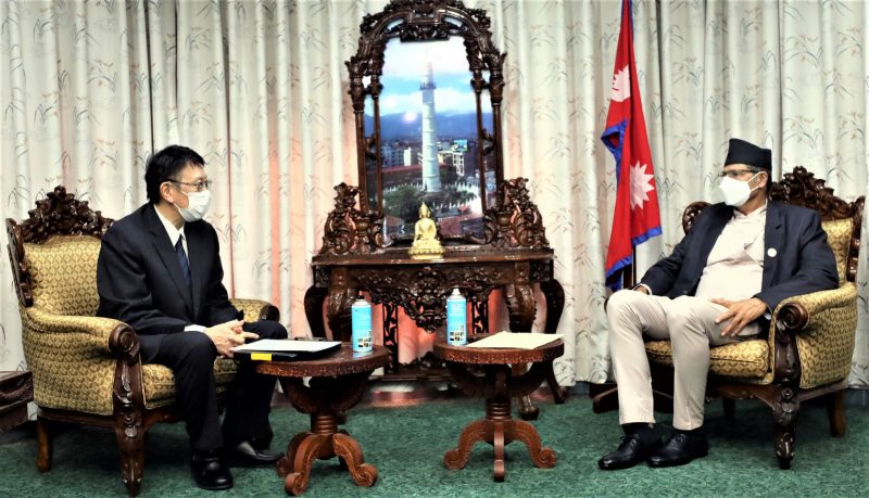 जापानी राजदूतद्वारा सभामुख सापकोटासँग बिदाई भेट