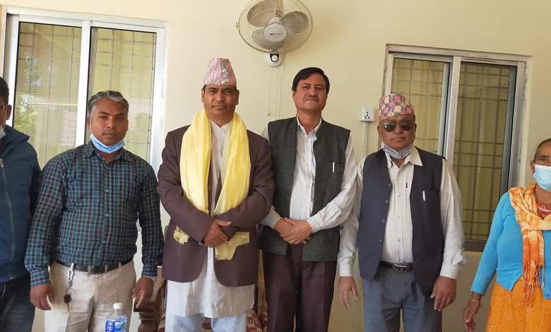 इसाई समाज सुर्खेतले मुख्यमन्त्री शाहीलाई बधाई दियो