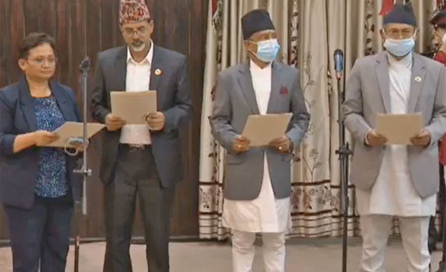 देउवा सरकारका चारजना मन्त्रीले लिए शपथ
