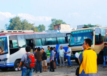 दशैं नजिकिए पनि उपत्यका छाड्नेभन्दा भित्रिने यात्रु धेरै