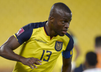 विश्वकप फुटबलको पहिलो खेलमा  इक्वेइडरको विजयी