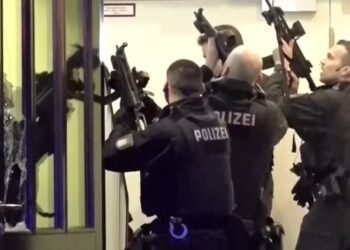 जर्मनीको चर्चमा फायरिङ्ग ; ८ जनाको मृत्यु, कैयौं घाइते