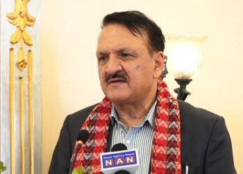 बैंक तथा वित्तिय संस्थाहरुले छिट्टै ब्याँजदर घटाउने छन्ः अर्थमन्त्री महत