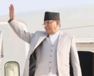 प्रधानमन्त्री प्रचण्ड युगान्डा बाट स्वदेश फिर्ता