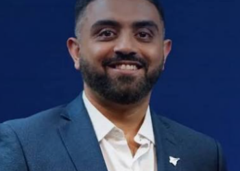 फ्लाई दुबई विमानमा उडानकै क्रममा ककपिटभित्रै चक्कु प्रहार,भारतीय पाइलट स्मित मच्छर हिरो, सबै यात्रु सुरक्षित