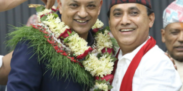 नेपाली कांग्रेसका नवनिर्वाचित सभापति गगनकुमार थापाद्वारा शपथ ग्रहण